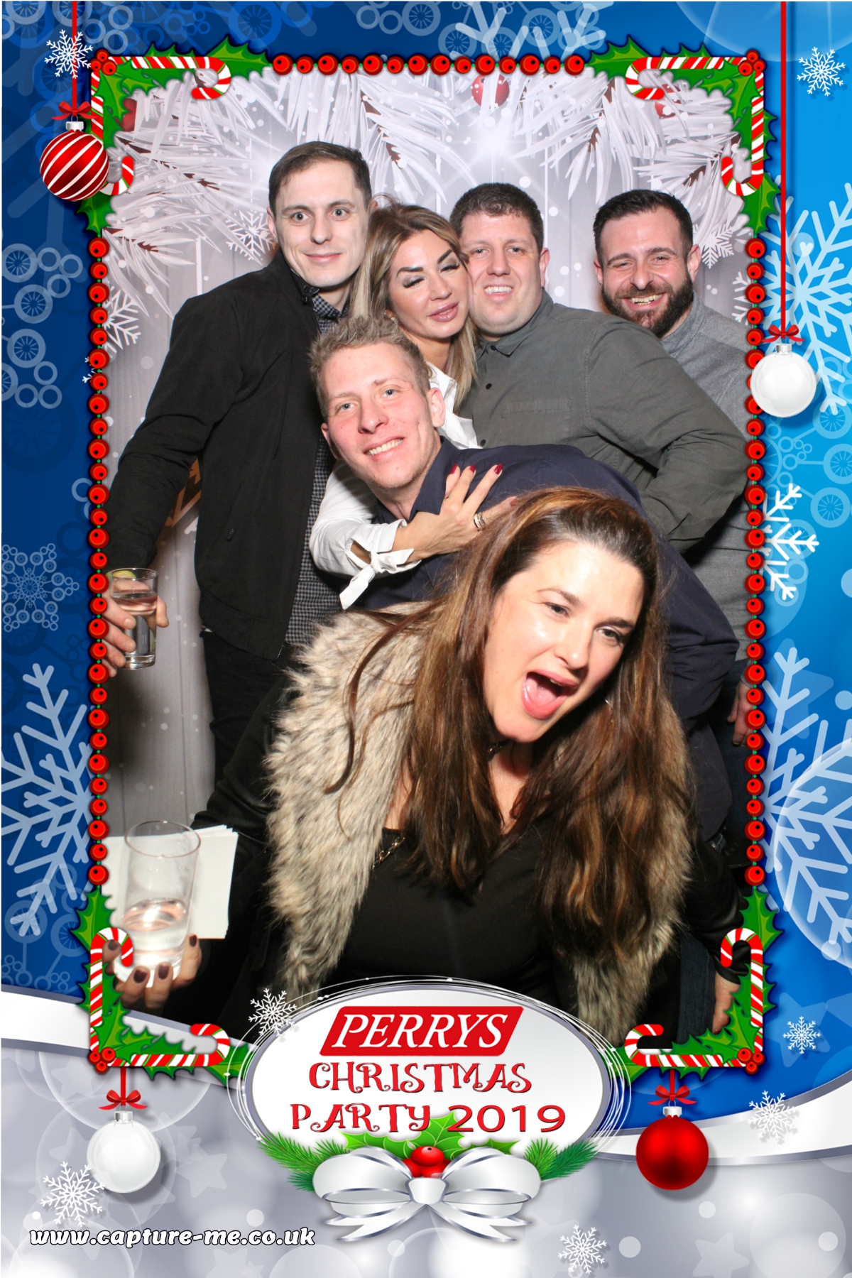 Perrys Aylesbury Christmas Party | View more photos from the event at gallery.capture-me.co.uk/u/Capture-me/Perrys-Aylesbury-Christmas-Party